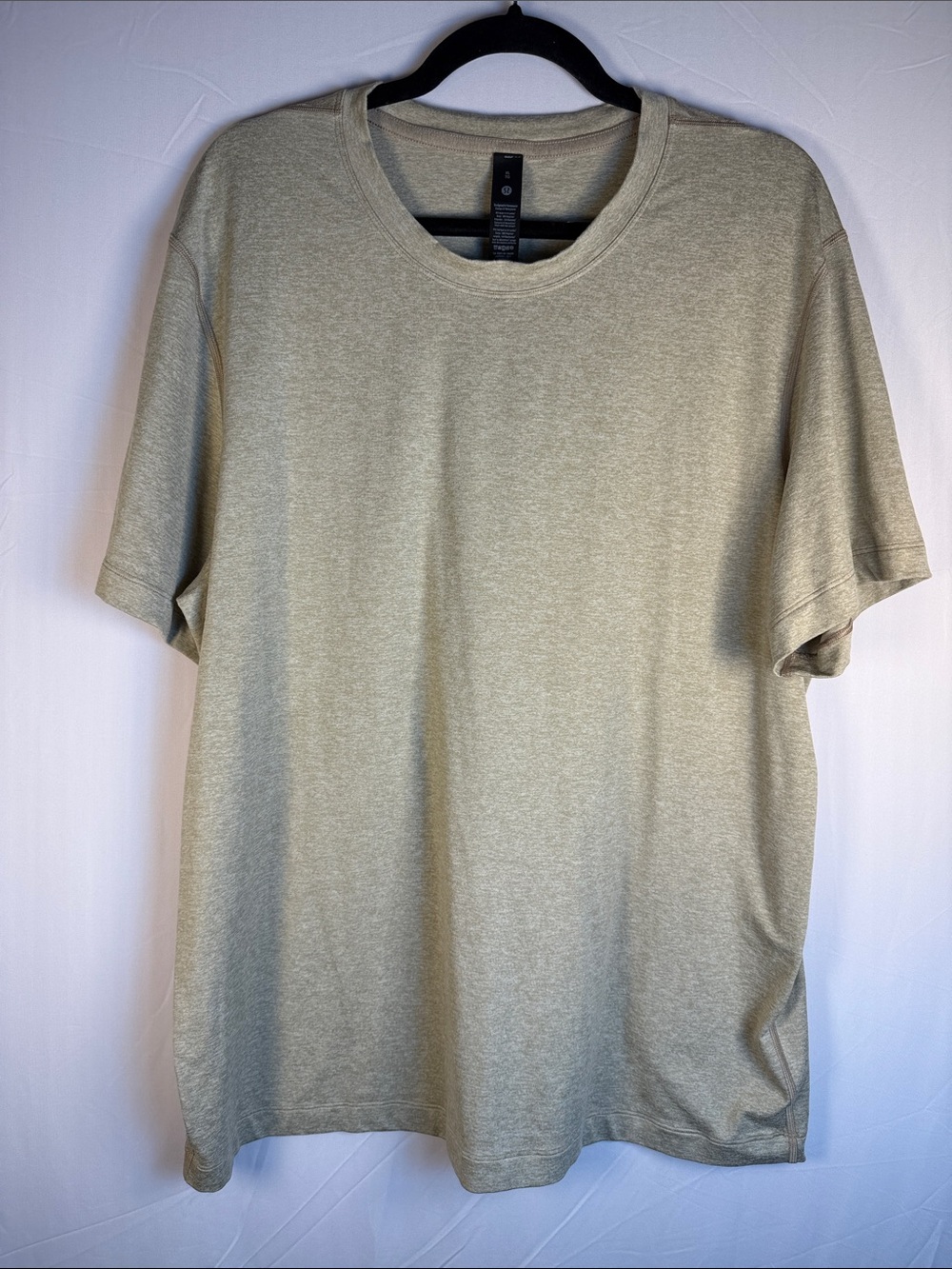 lululemon athletica Men's Crew Tee in Light Tan